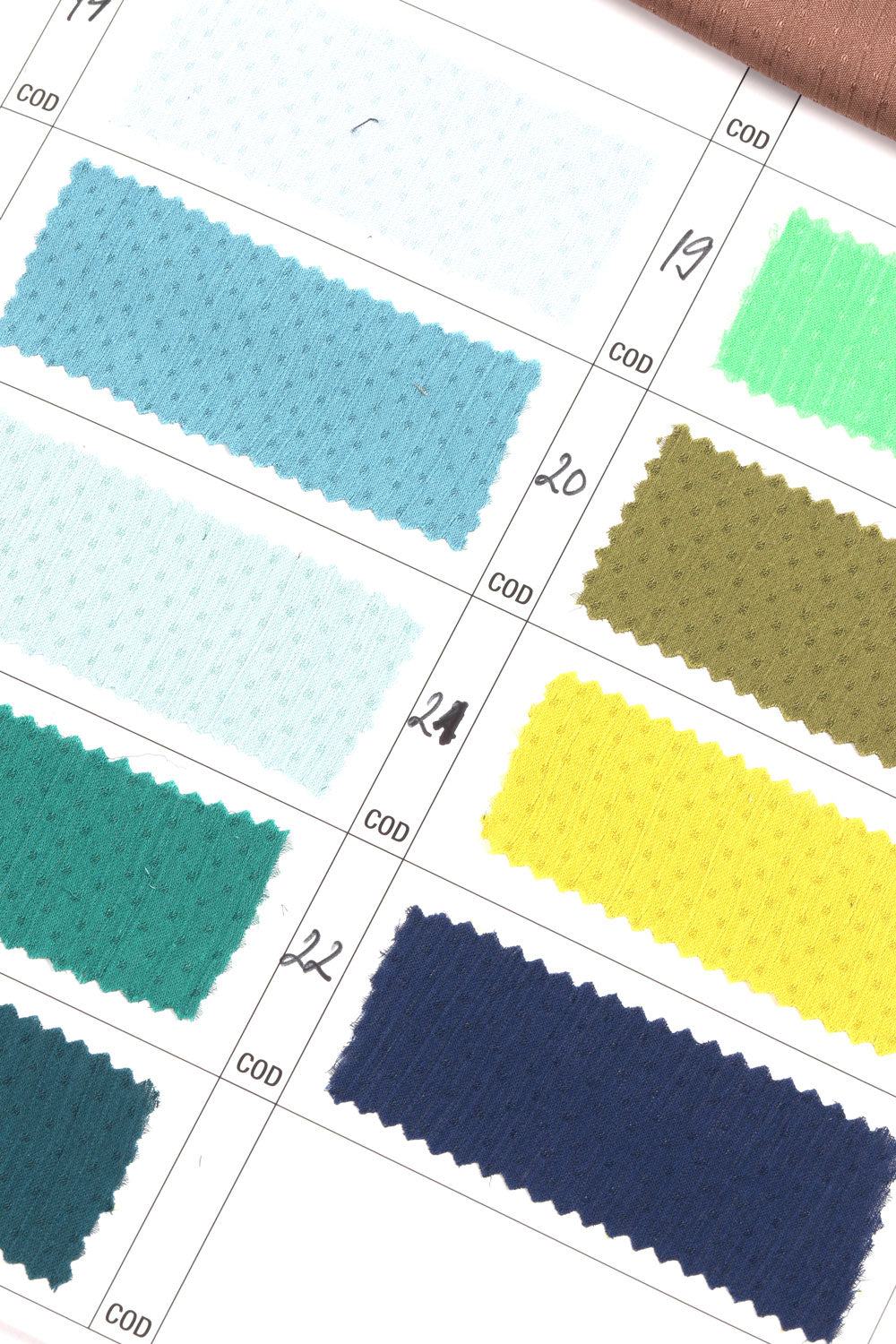 ОФЕЛИЯ ЖАКАРДАТ