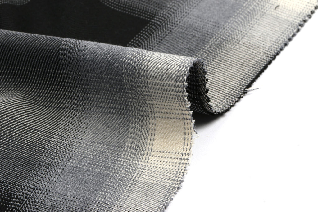 ИРИС КАРУРИ