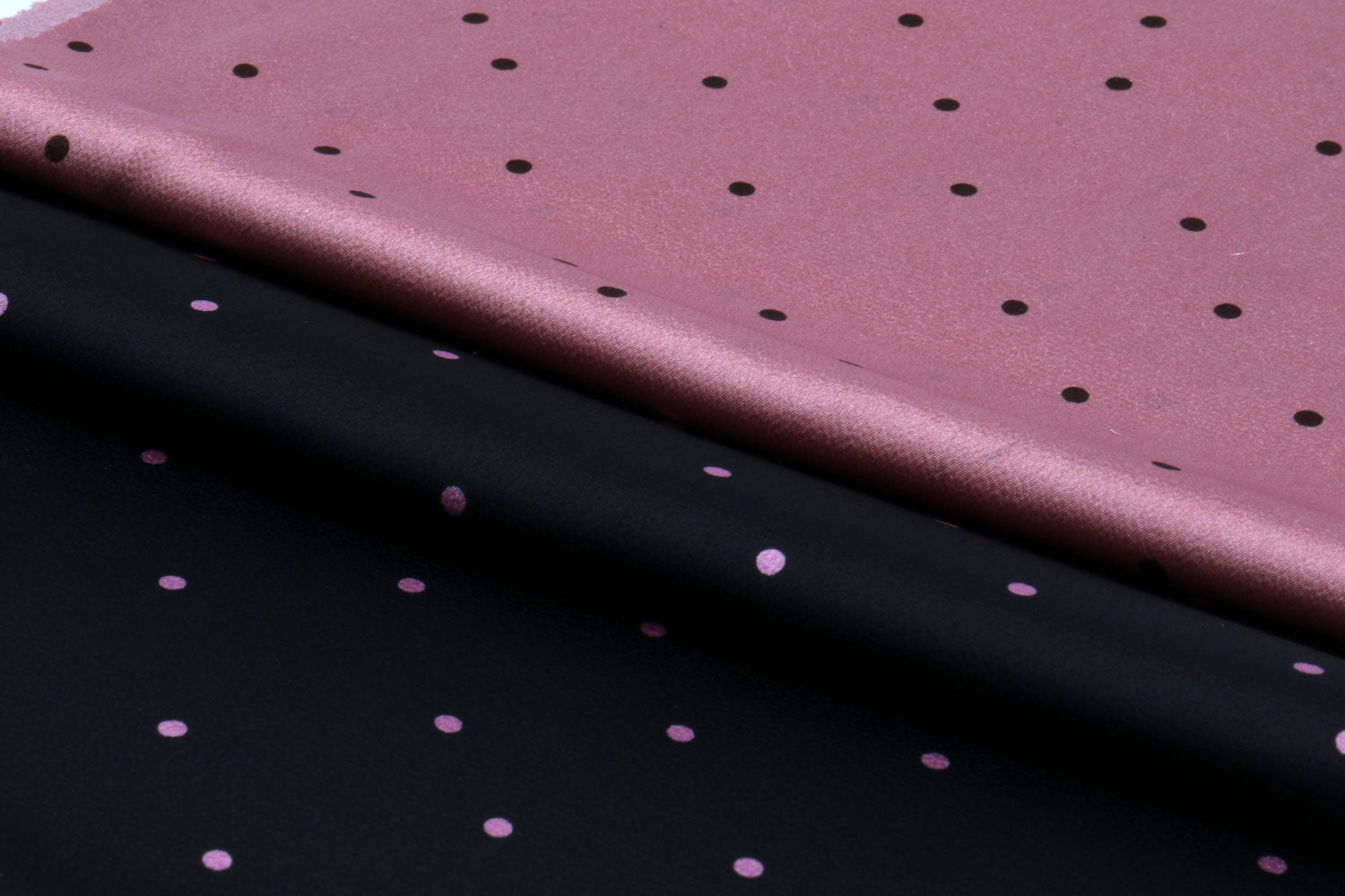 АТЛАС С ПРИНТОМ BUBBLE