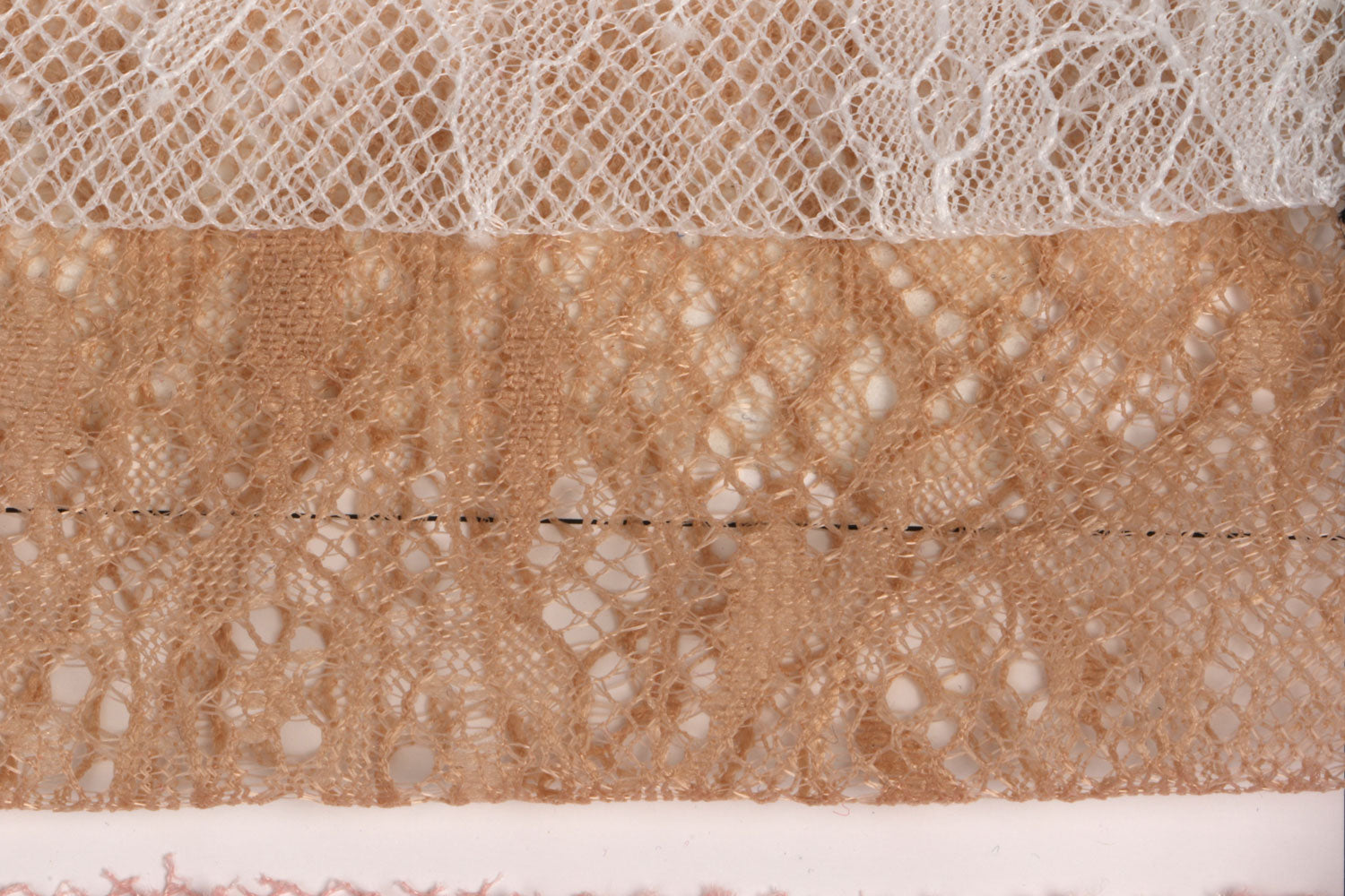 Dantela Chantilly