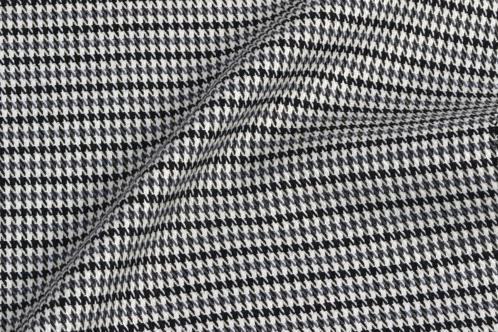 АЙРИС ЖАКАРД