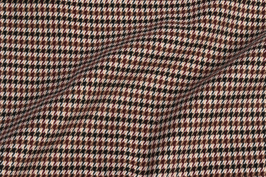 АЙРИС ЖАКАРД